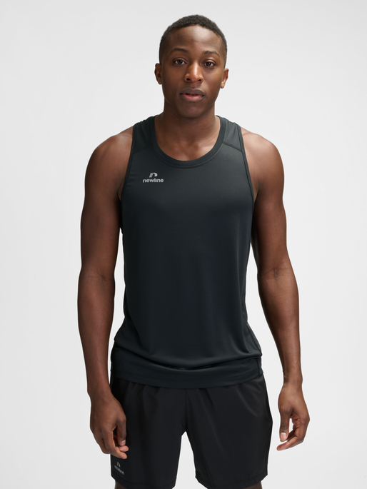 nwlBEAT SINGLET, BLACK, model