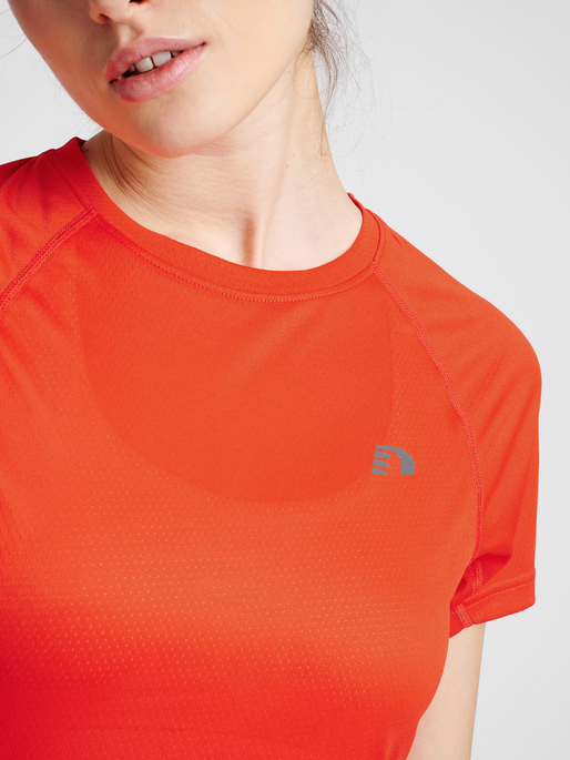 hummel WOMEN RUNNING T-SHIRT S/S - SPICY ORANGE