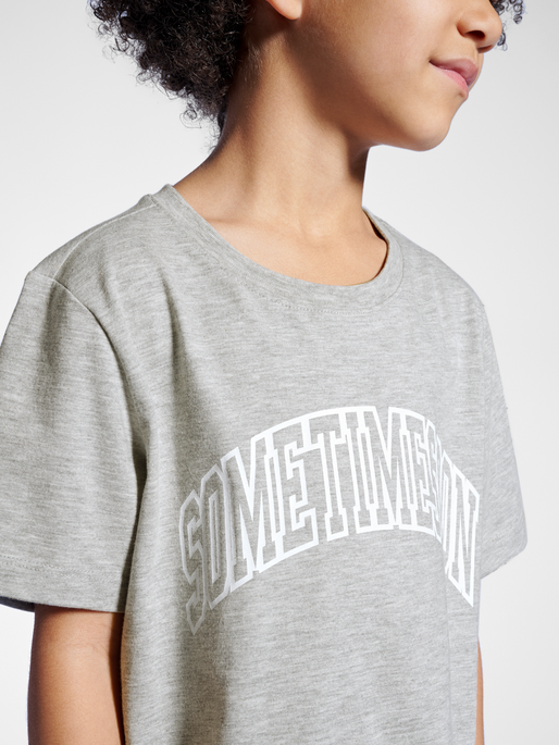 stmOCEAN T-SHIRT S/S, GREY MELANGE, model