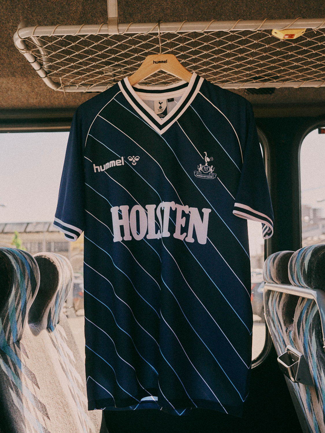 Spurs 1986 hummel away shirt top