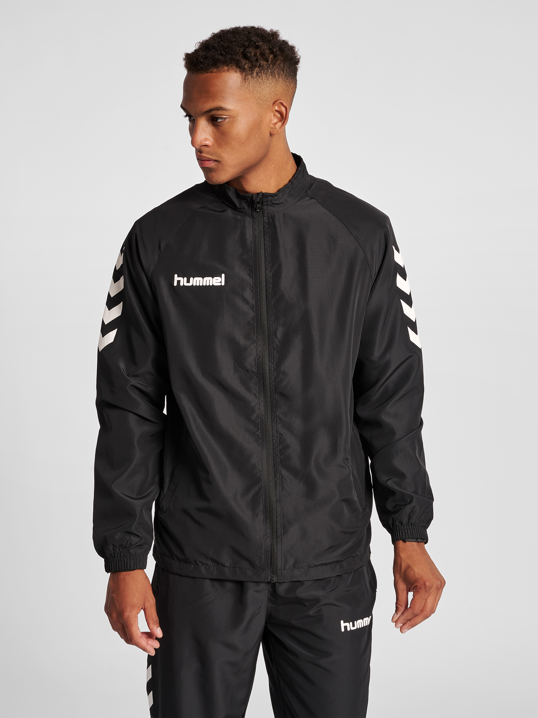 hummel authentic charge micro zip jacket