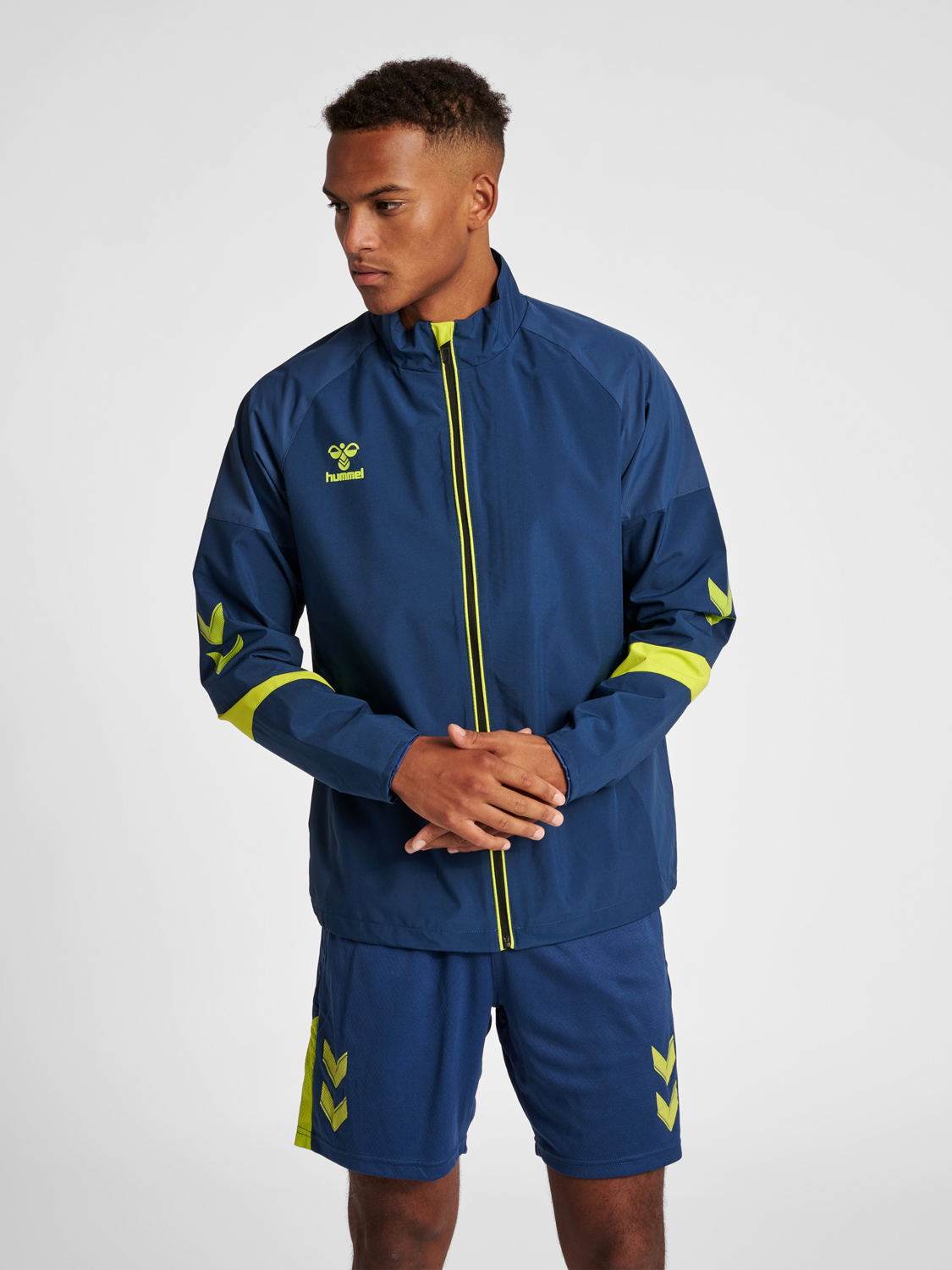 hummel LEAD TRAINING JACKET - DARK DENIM | hummel.net