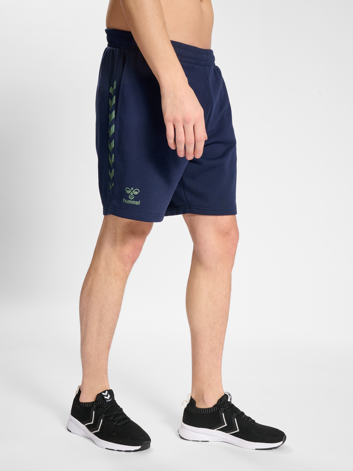 hummel STALTIC COTTON SHORTS - MARINE hummel.net