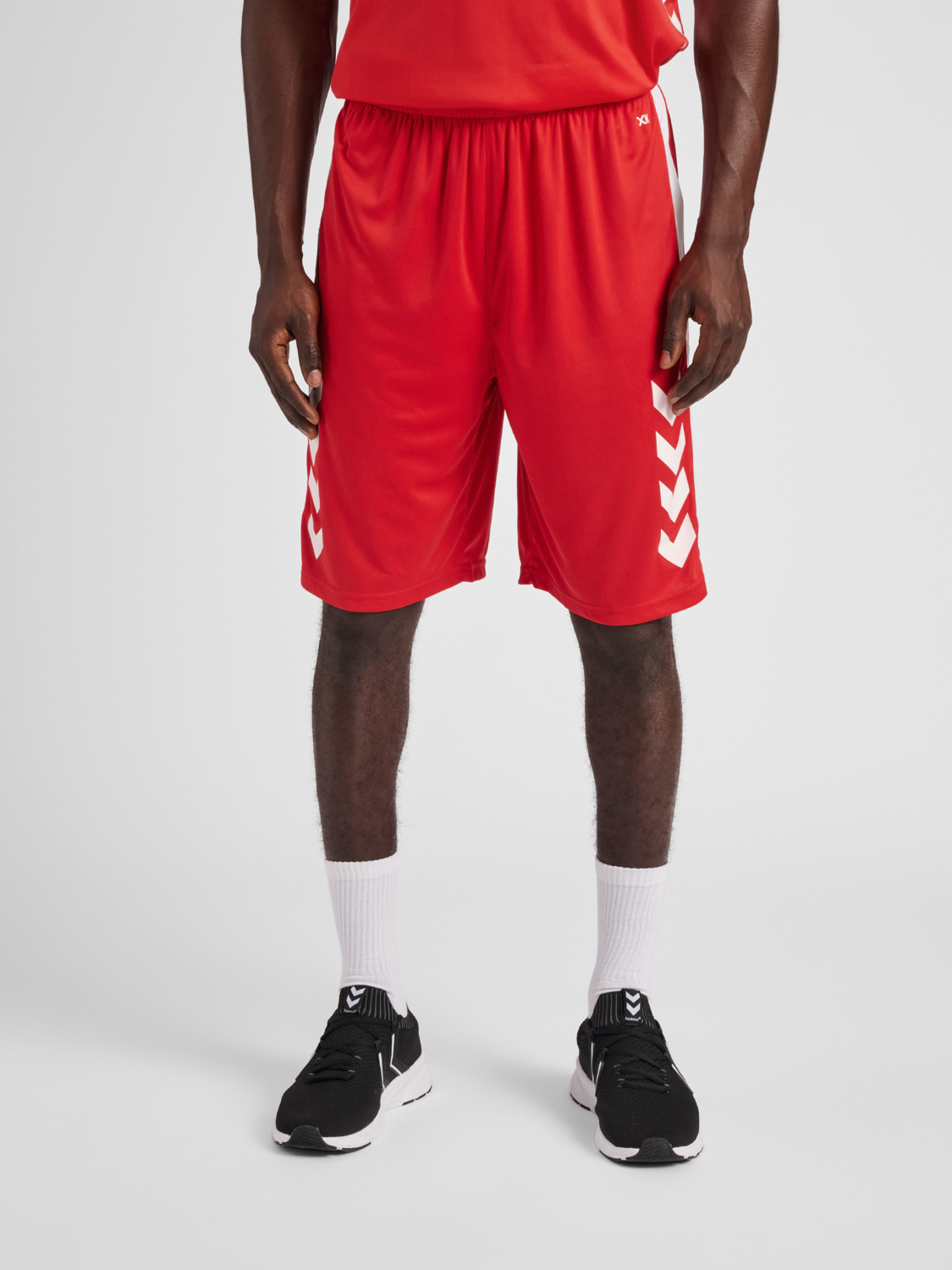 hummel CORE XK BASKET SHORTS - TRUE RED