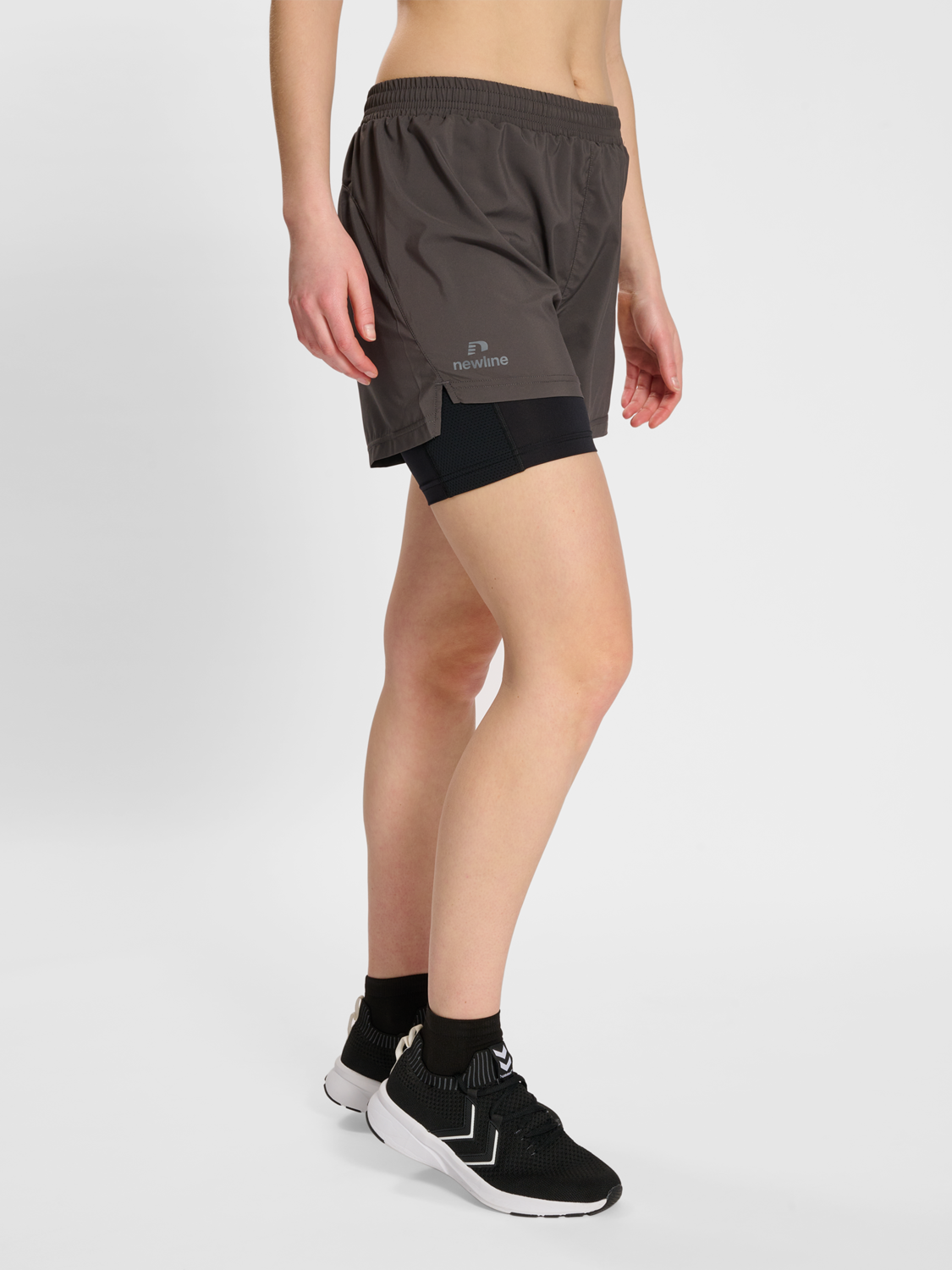 Ronhill women's hotsell stride twin shorts